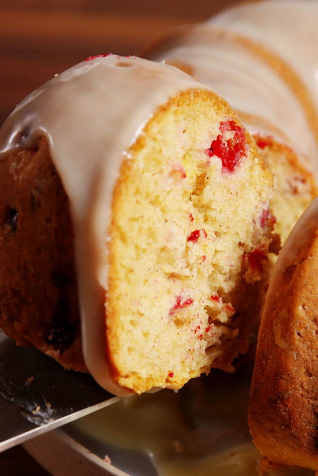 gallery-1481666459-delish-cranberry-coffee-cake-pin-02.jpg?resize=768:*