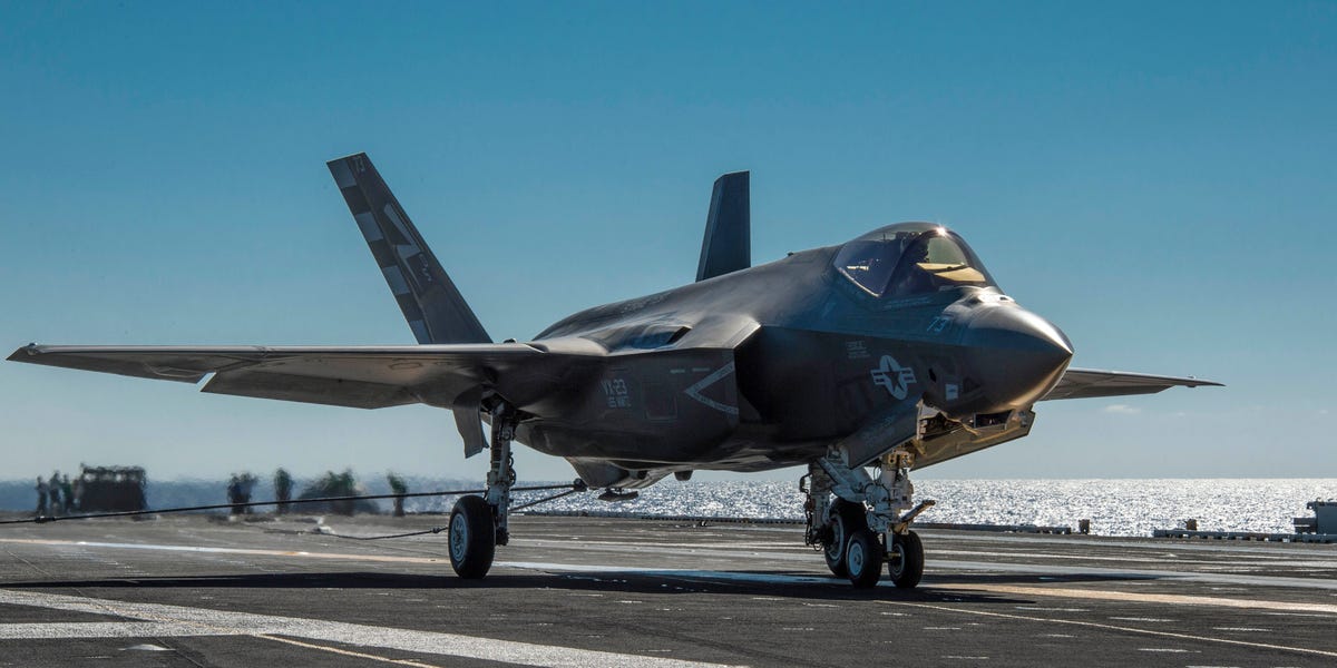 The Navy's Decision to Solve Its Fighter Shortage Makes No Sense 1 The Navy's Decision to Solve Its Fighter Shortage Makes No Sense