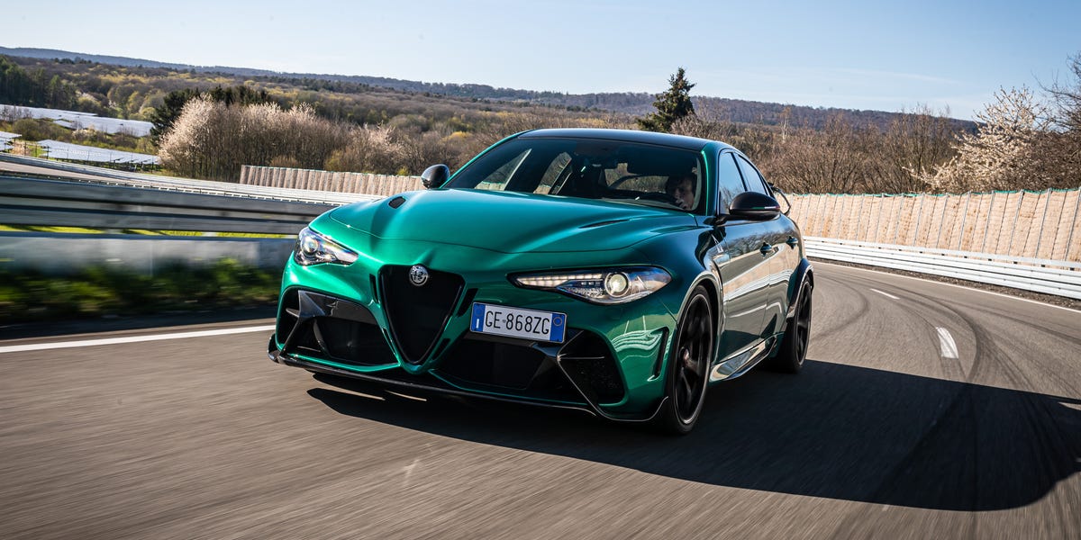 View Photos of the 2021 Alfa Romeo Giulia GTAm - NewsOpener View Photos of the 2021 Alfa Romeo Giulia GTAm
