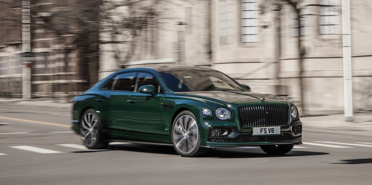 Tested: 2021 Bentley Flying Spur V-8 Oozes of Coin 1 Tested: 2021 Bentley Flying Spur V-8 Oozes of Coin