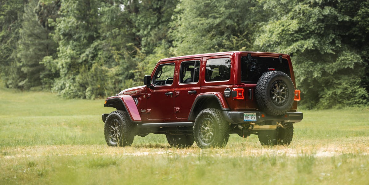View Photos of the 2021 Jeep Wrangler Rubicon 392 - NewsOpener View Photos of the 2021 Jeep Wrangler Rubicon 392