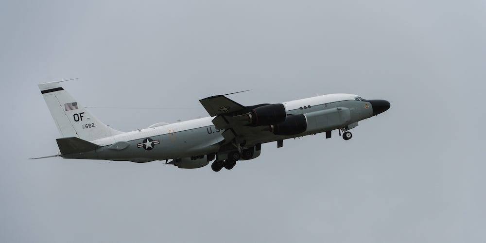 So... A Chinese Think Tank Has Beef With the U.S. Air Force 1 So... A Chinese Think Tank Has Beef With the U.S. Air Force
