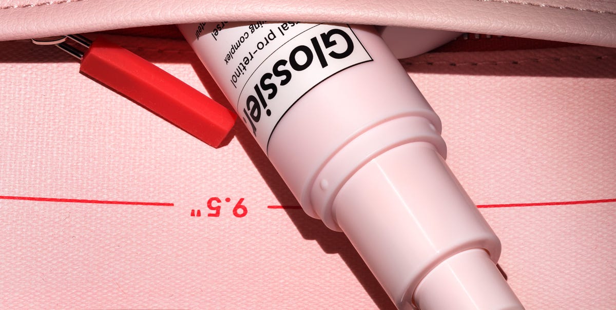 I'm Obsessed With Glossier's New Retinol - NewsOpener I'm Obsessed With Glossier's New Retinol