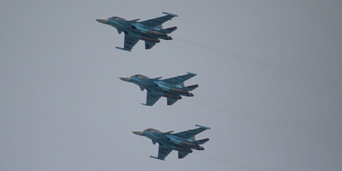 Russian Pilots: Defect, and Ukraine Will Pay You $1 Million 1 Russian Pilots: Defect, and Ukraine Will Pay You $1 Million