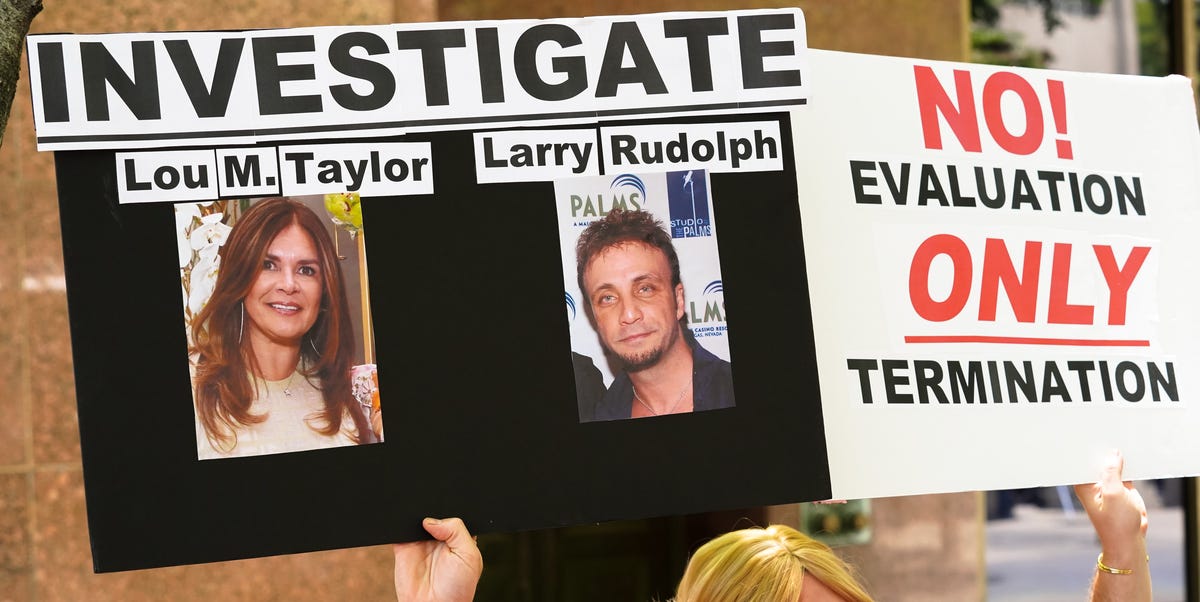 What We Learn About Louise Taylor in Netflix's 'Britney vs Spears' - Breaking News What We Learn About Louise Taylor in Netflix's 'Britney vs Spears'