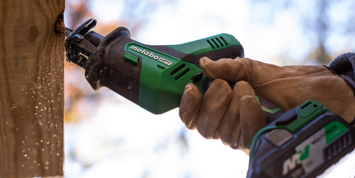 Metabo-HPT’s One-Handed Reciprocating Saw Is Small But Mighty 1 Metabo-HPT’s One-Handed Reciprocating Saw Is Small But Mighty