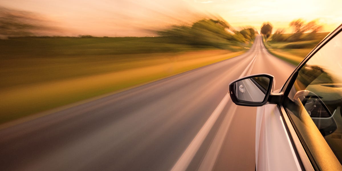 Americans Willing to Travel an Average of 469 Miles for a New Car 1 Americans Willing to Travel an Average of 469 Miles for a New Car