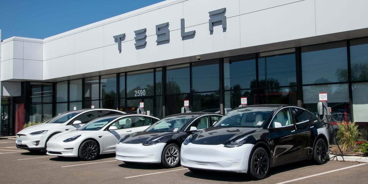 Does Anyone Even Want an Electric Car? 1 Does Anyone Even Want an Electric Car?