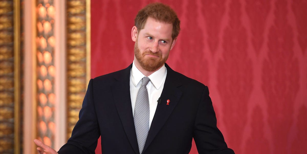 Royal Insiders Are Reportedly Very Worried Prince Harry Might Name the "Royal Racist" in His Memoir 1 Royal Insiders Are Reportedly Very Worried Prince Harry Might Name the "Royal Racist" in His Memoir