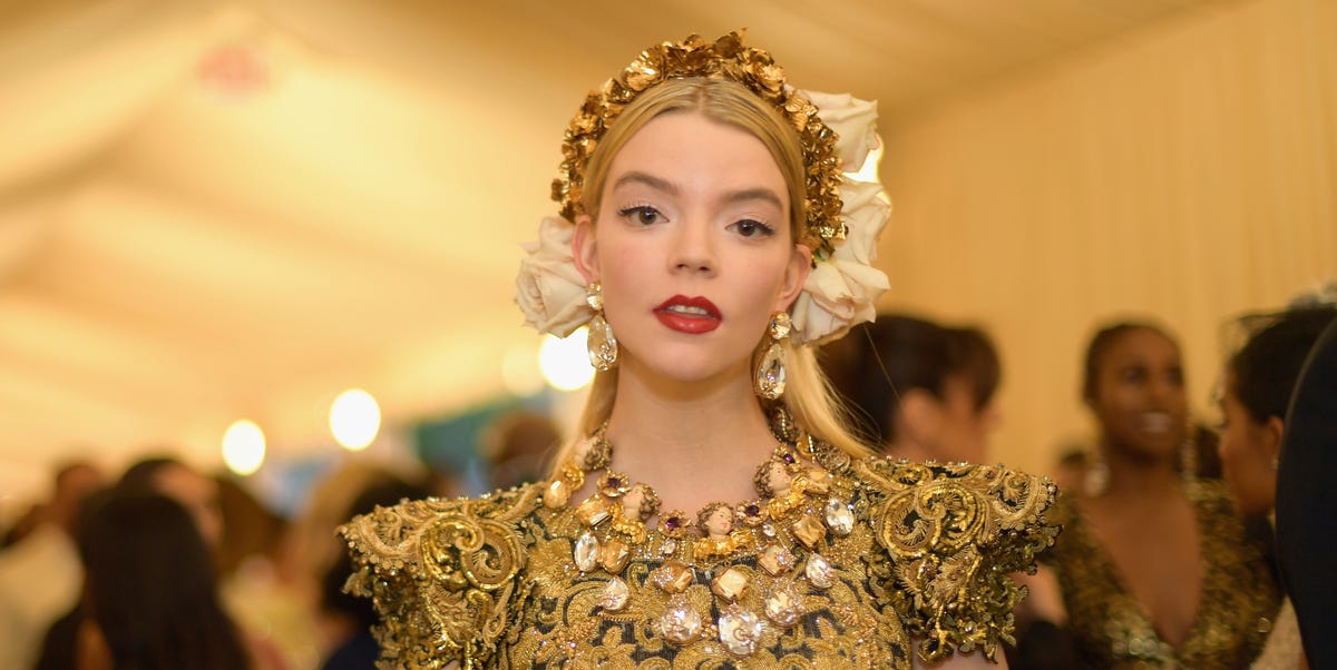Sooo, Feeling Nosy About Anya Taylor-Joy’s Net Worth All of a Sudden? 1 Sooo, Feeling Nosy About Anya Taylor-Joy’s Net Worth All of a Sudden?