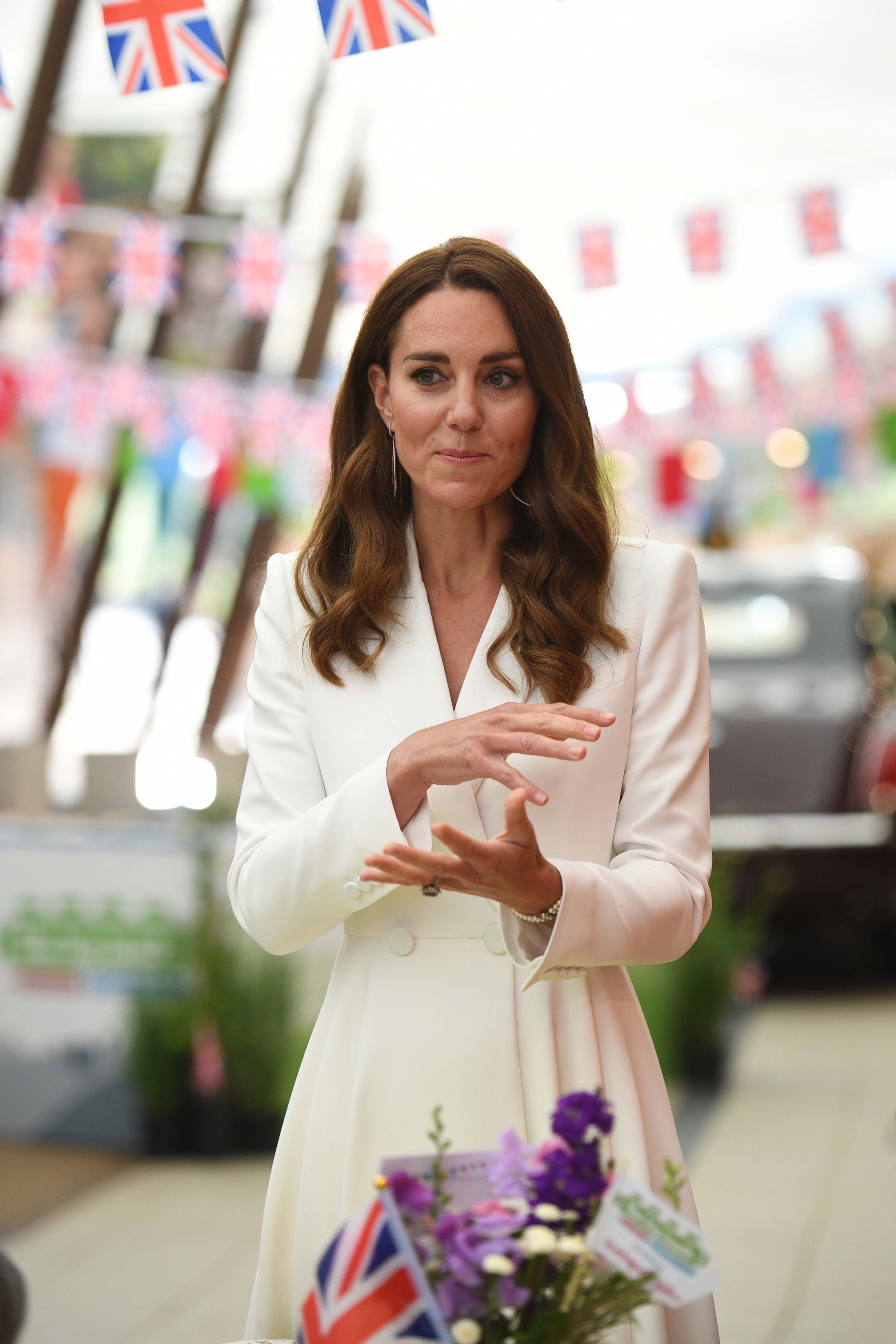 Kate Middleton Just Wore The Dreamiest Coat Dress To The G Summit