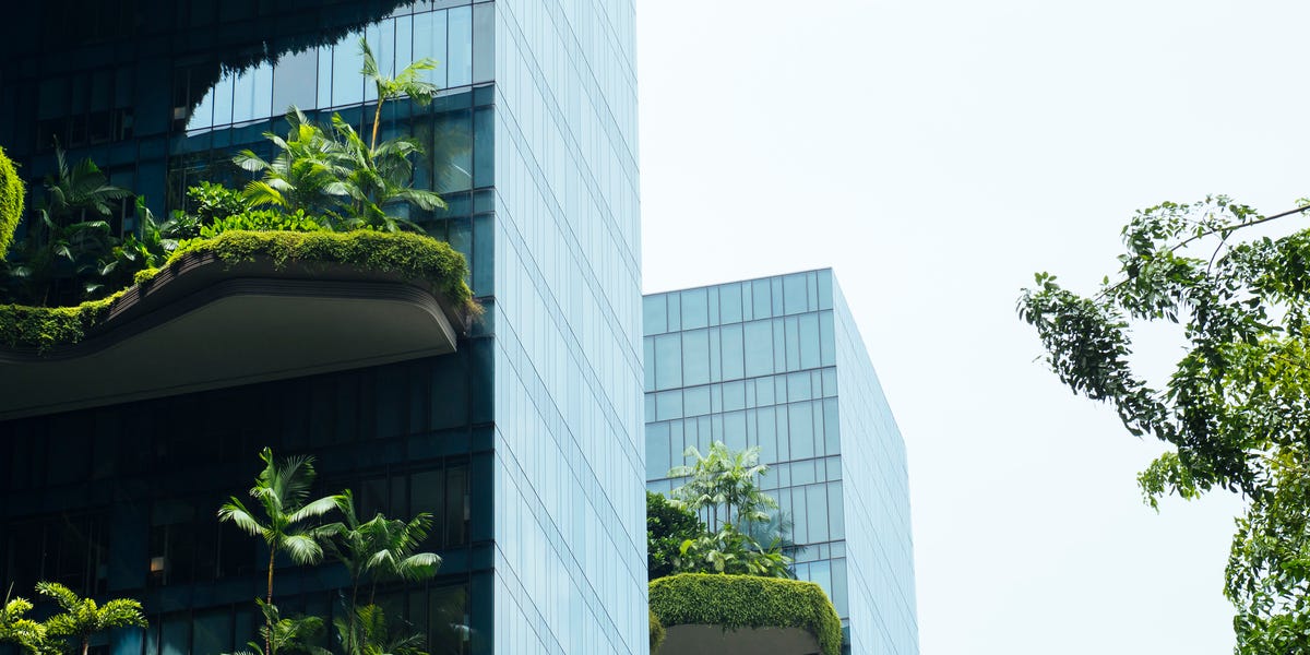 The Future of Skyscrapers Could Include Cloud-Making Towers and Tsunami-Stopping Designs 1 The Future of Skyscrapers Could Include Cloud-Making Towers and Tsunami-Stopping Designs