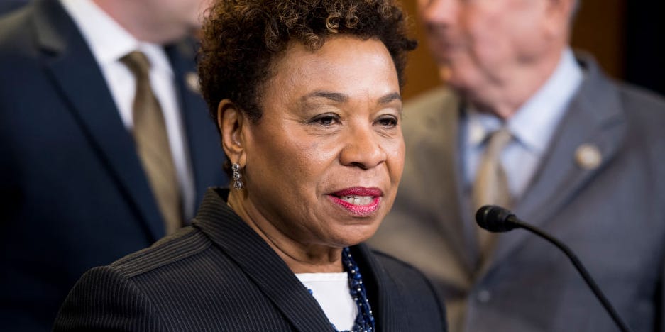 One Moment Solidified Barbara Lee’s Decision to Vote ‘No’ on the War in Afghanistan. She Almost Missed It. - NewsOpener One Moment Solidified Barbara Lee’s Decision to Vote ‘No’ on the War in Afghanistan. She Almost Missed It.