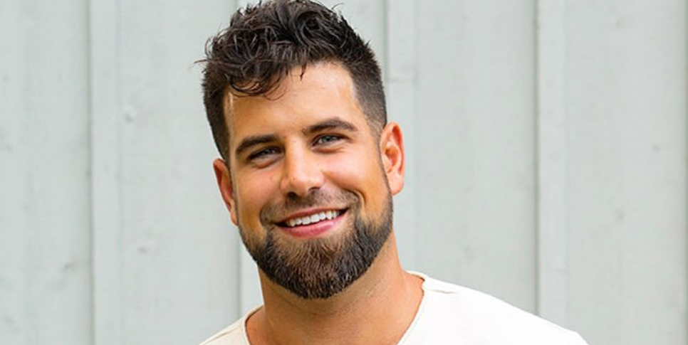 Blake Reveals the DMs He Sent to Katie Before 'The Bachelorette' 1 Blake Reveals the DMs He Sent to Katie Before 'The Bachelorette'
