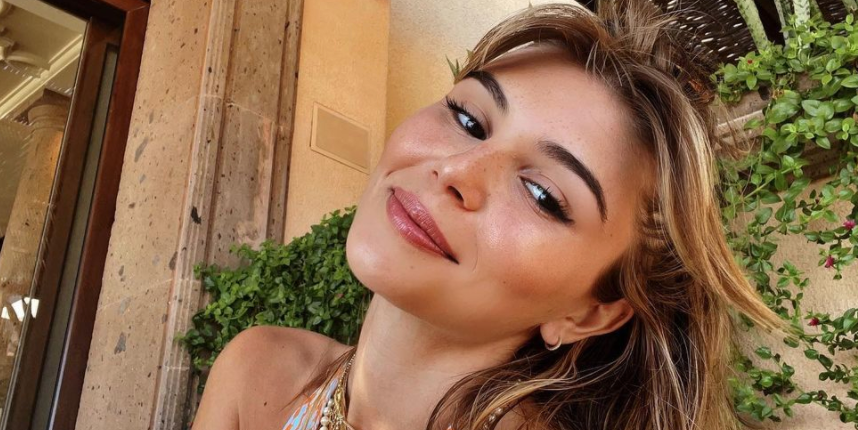 Olivia Jade Responds to 'Gossip Girl' Joke About Mom Lori Loughlin Going to Jail 1 Olivia Jade Responds to 'Gossip Girl' Joke About Mom Lori Loughlin Going to Jail