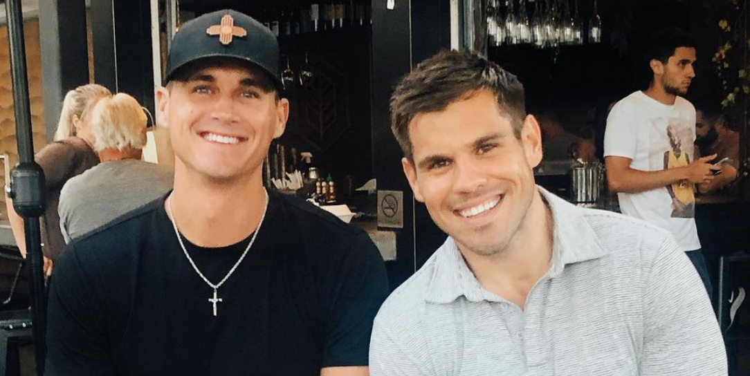 Katie's 'Bachelorette' Contestants Play TikTok "Pass the Phone" Challenge 1 Katie's 'Bachelorette' Contestants Play TikTok "Pass the Phone" Challenge