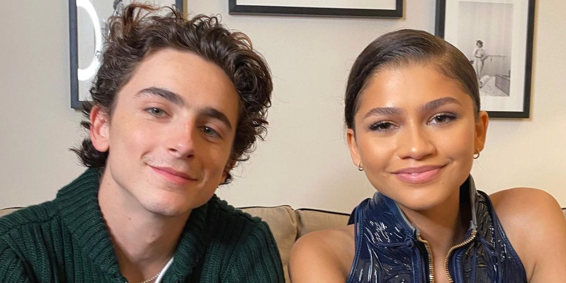 Not Timothée Chalamet Wearing a Slytherin Sweater and Causing Twitter to Meltdown!!! 1 Not Timothée Chalamet Wearing a Slytherin Sweater and Causing Twitter to Meltdown!!!