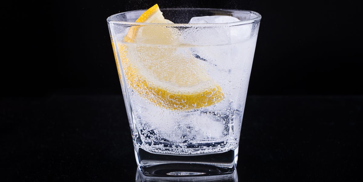 Save the World One Shot at a Time With This CO2-Infused Vodka 1 Save the World One Shot at a Time With This CO2-Infused Vodka