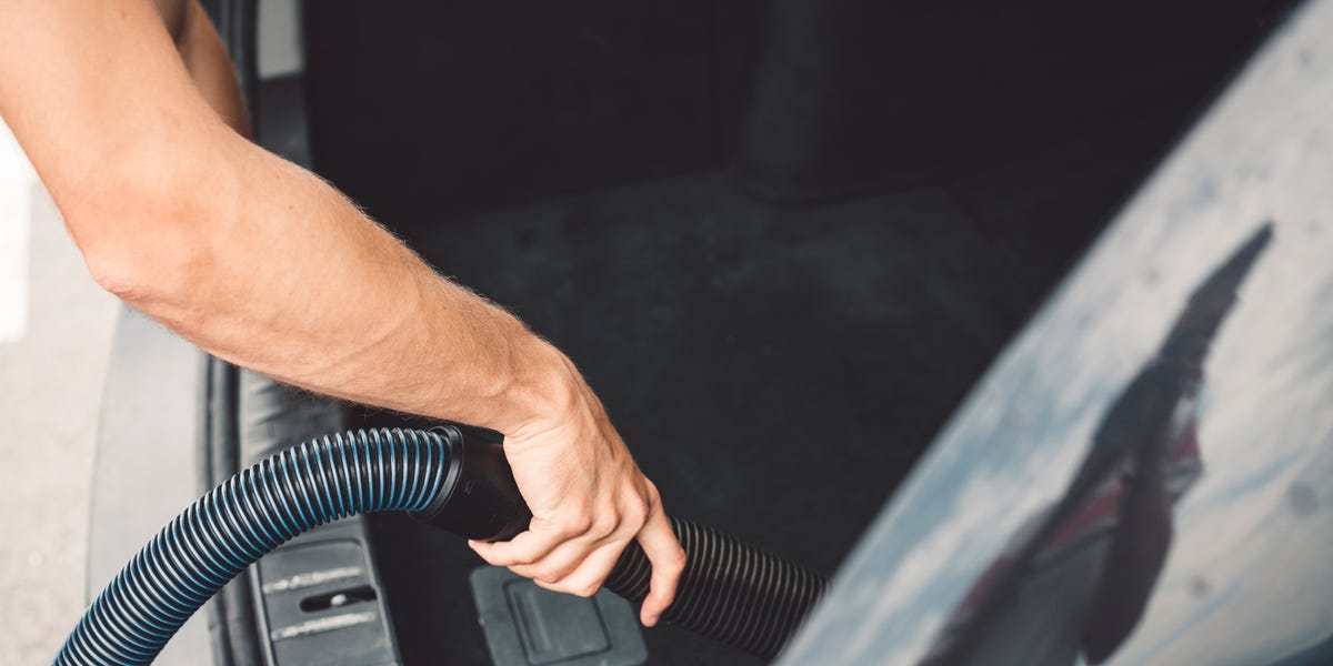 Your Guide to Car Vacuums 1 Your Guide to Car Vacuums