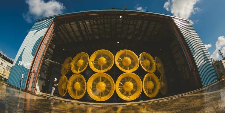 This ‘Wall of Wind’ Will Blast Structures With 200-MPH Hurricane Gusts 1 This ‘Wall of Wind’ Will Blast Structures With 200-MPH Hurricane Gusts