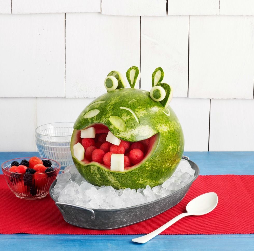 2019 year - 7 Amazing Watermelon Sculptures That Look Almost Too Good to Eat 2019 year