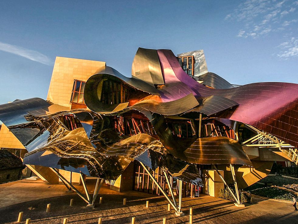 The final structure of the Marqués de Riscal Hotel in Spain bears an obvious resemblance to the quick sketches.