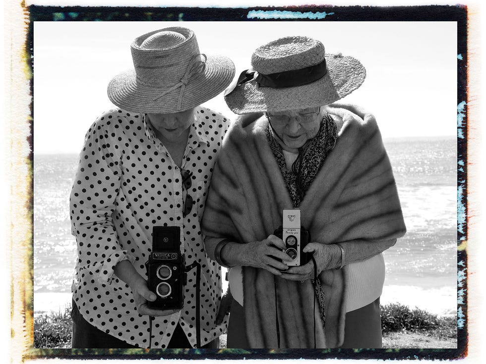 Photographer Cindy Hegger, left, and her mother Nina. The two women spent a day at the beach just before Nina’s death so Cindy could take photos of her mother enjoying one of her last days.