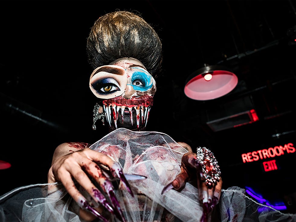 drag queen kunda f couture as tranimal