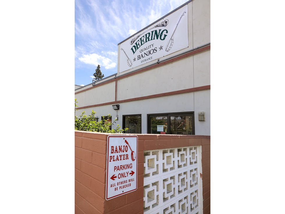 View of the front of the Deering Banjo Company.