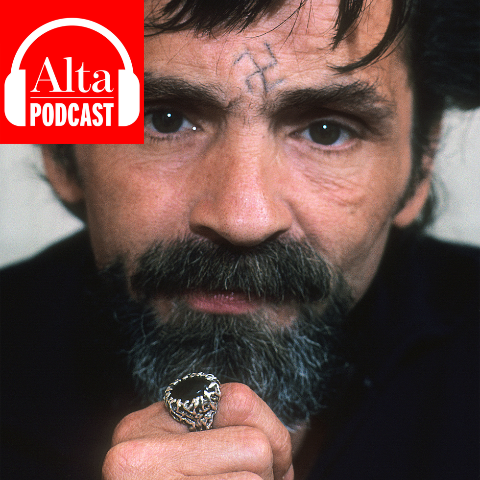 10300142-podcast.png