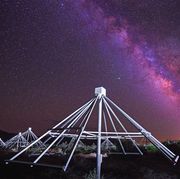 hundreds of inexpensively made antennae tuned into the cosmos look for radio waves from potentially habitable planets at caltech’s owens valley radio observatory near big pine, california
