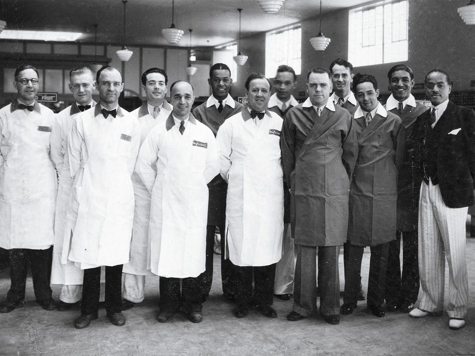 Covington (far right) with clerks at Pay ’n Takit, a Los Angeles store whose workforce he helped integrate, circa 1933.