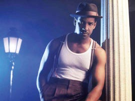 Denzel Washington in Devil in a Blue Dress (1995).