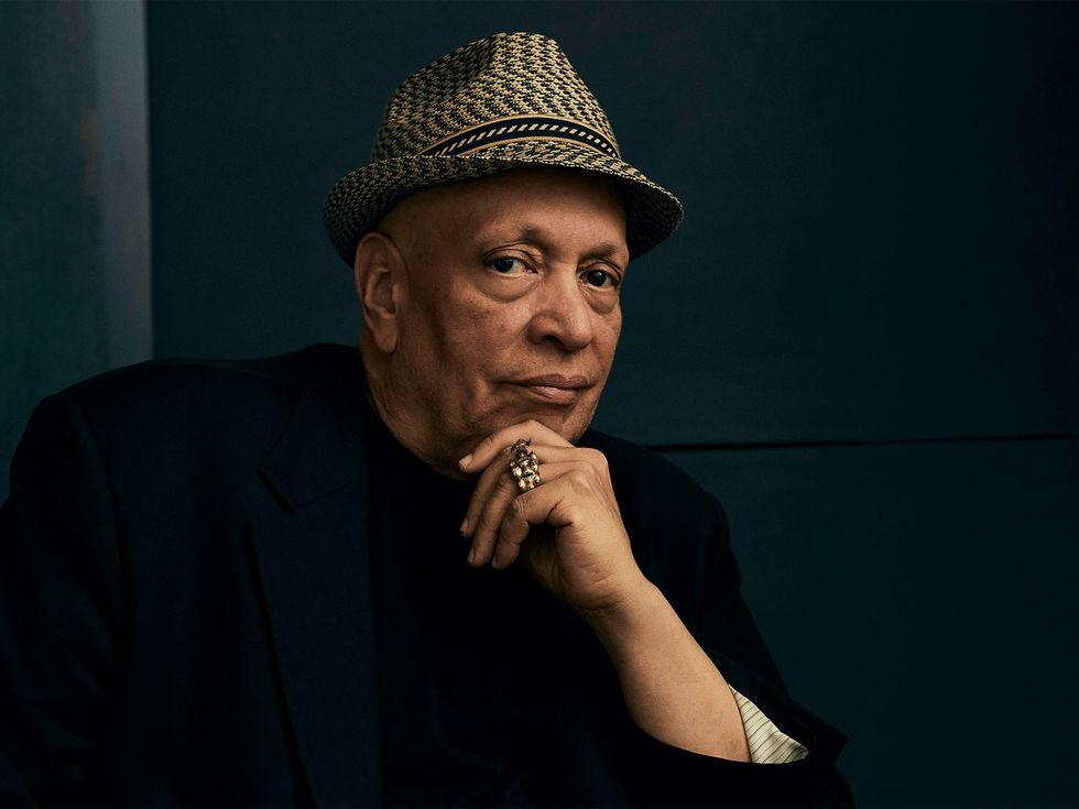 Walter Mosley brought a new aesthetic to both crime fiction and Los Angeles literature with his novels about detective Easy Rawlins.