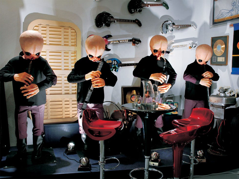 A full-scale animatronic replica of the Mos Eisley cantina house band, this combo used to shred it nonstop at FAO Schwarz’s Las Vegas store. Sansweet acquired the group at auction after the luxury toy merchant went bankrupt.