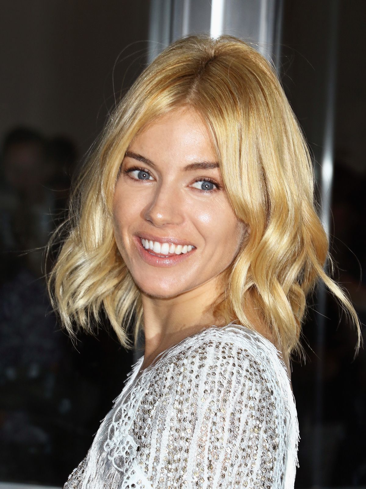 シエナ・ミラー直筆サイン入り特大写真…G.I.ジョー Sienna Miller 9e6391d1b136aca3.jpg