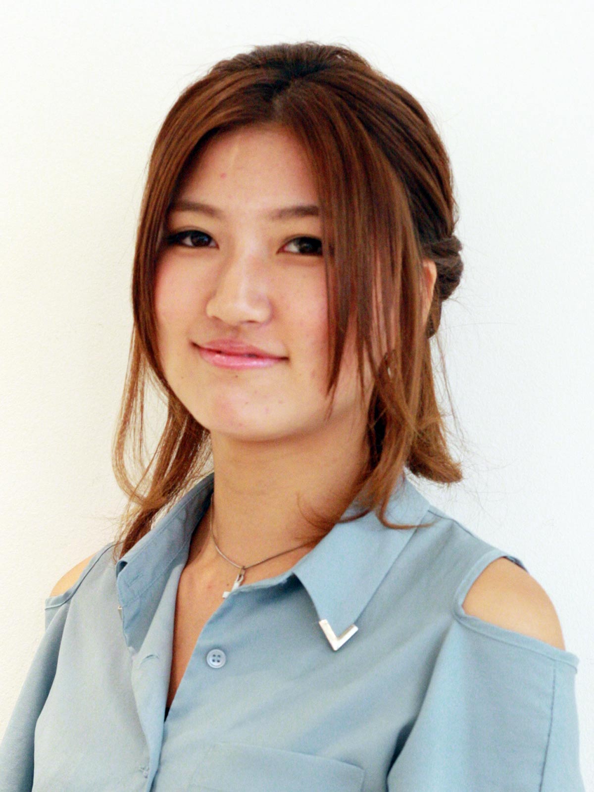 ぶきっちょさんにもできる簡単ハーフアップ