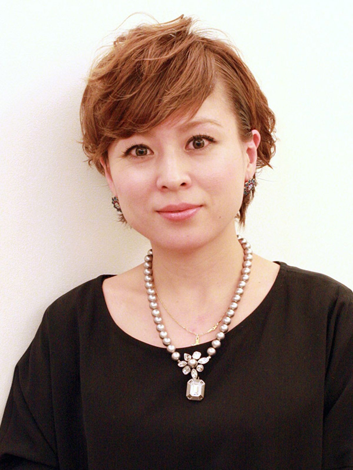 ショートヘアを立体的に見せるスタイリング術