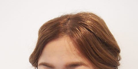 ねじりテク 飾りピンでつくる上級者お団子ヘア ねじりテク 飾りピンでつくる上級者お団子ヘア