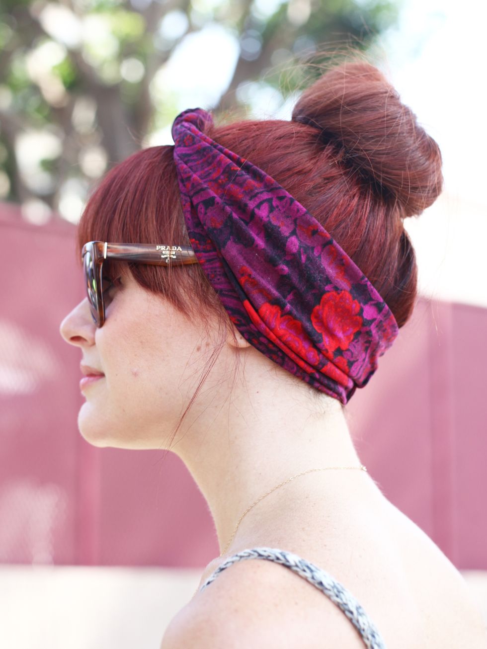 Hairstyle, Textile, Hair accessory, Red, Style, Fashion accessory, Headgear, Sunglasses, Goggles, Fashion, 