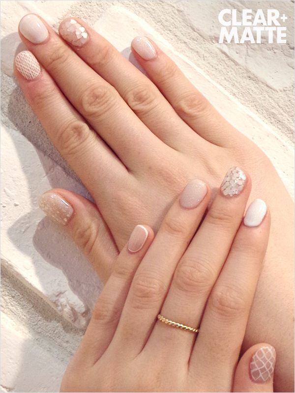 Finger, Skin, Nail, Nail care, Fashion accessory, Jewellery, Ring, Manicure, Peach, Beige, 