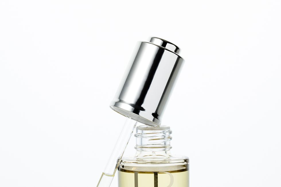 Fluid, Liquid, Product, Bottle, Perfume, Glass bottle, Cosmetics, Beauty, Cylinder, Silver, 