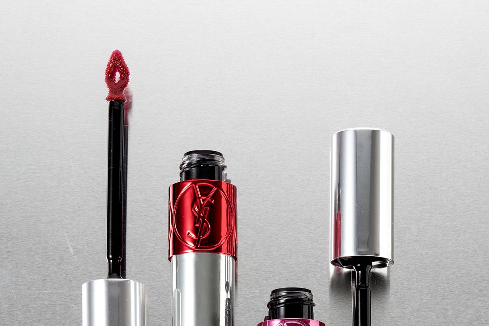 Lipstick, Red, Pink, Liquid, Carmine, Cosmetics, Cylinder, Material property, Silver, Coquelicot, 