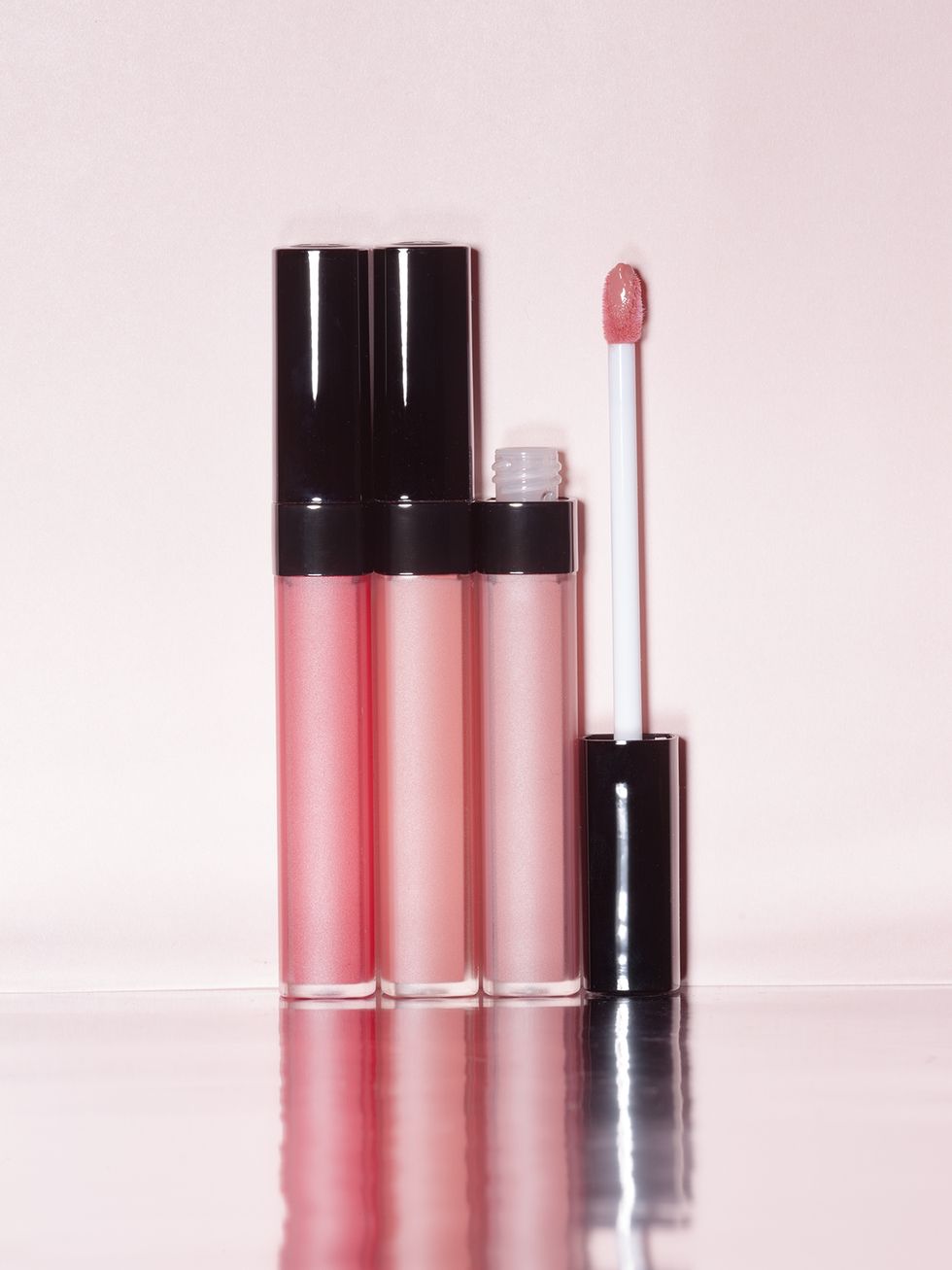 Product, Liquid, Red, Pink, Colorfulness, Tints and shades, Lipstick, Peach, Magenta, Cosmetics, 
