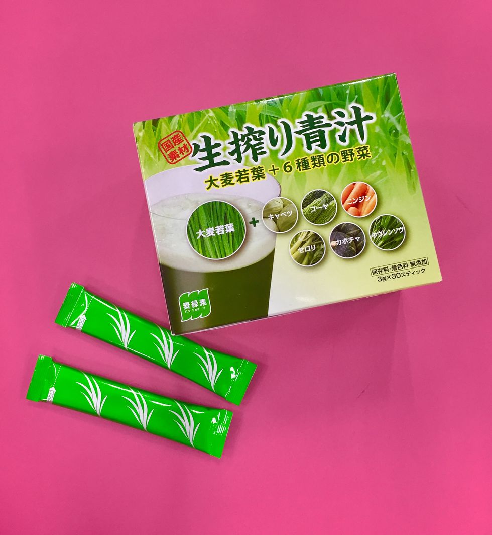 Green, Sweetness, Confectionery, Candy, Paper product, Toffee, Paper, 
