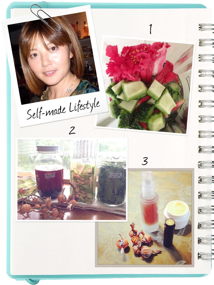 Petal, Pink, Drinkware, Bangs, Drink, Notebook, Eyelash, Flowering plant, Rose family, Bouquet, 