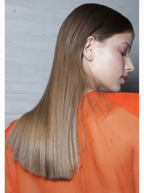 Hair, Hairstyle, Orange, Chin, Blond, Beauty, Long hair, Neck, Hair coloring, Step cutting, 