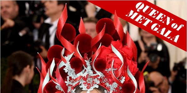 Red, Hair accessory, Headpiece, Headgear, Costume accessory, Fashion, Costume, Long hair, Makeover, Lipstick, 