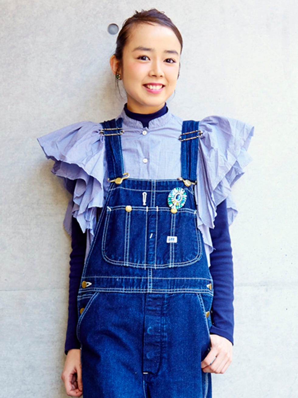 Blue, Sleeve, Denim, Collar, Textile, Standing, Pocket, Uniform, Electric blue, Button, 