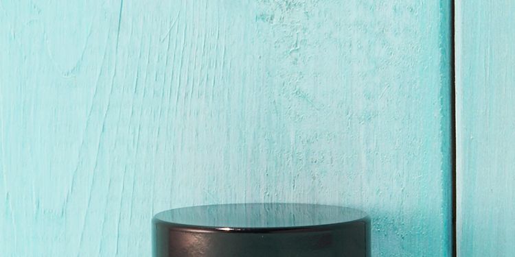 Teal, Turquoise, Lid, Still life photography, Brand, Food storage containers, Cylinder, Tin, Transparent material, Camera accessory, 